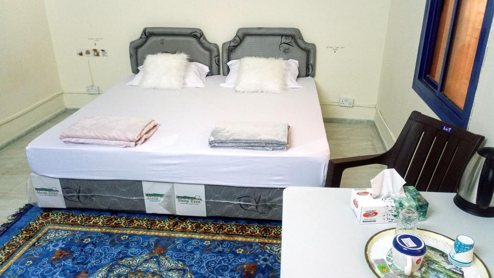 Salem House Hostel Nizwa Buitenkant foto